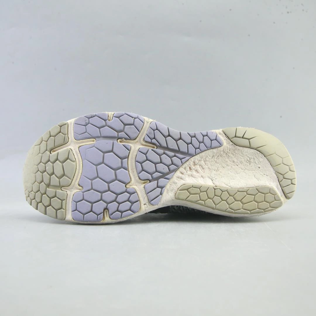 NEW BALANCE FRESH FOAM 880V10 New Balance casual shoe looks