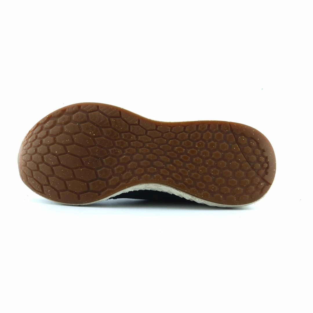 NEW BALANCE FRESH FOAM CRUZ V1 stylish New Balance designs