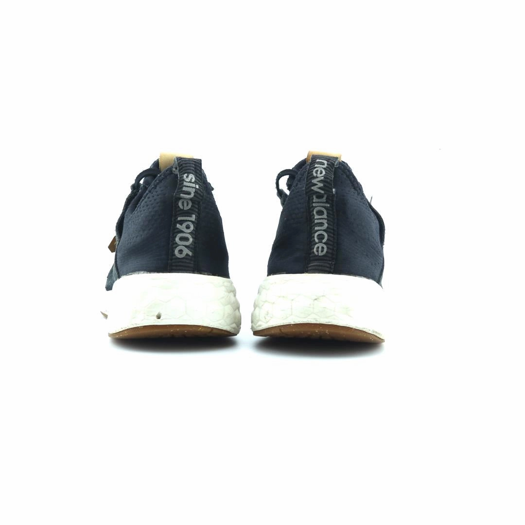 NEW BALANCE FRESH FOAM CRUZ V1 stylish New Balance designs