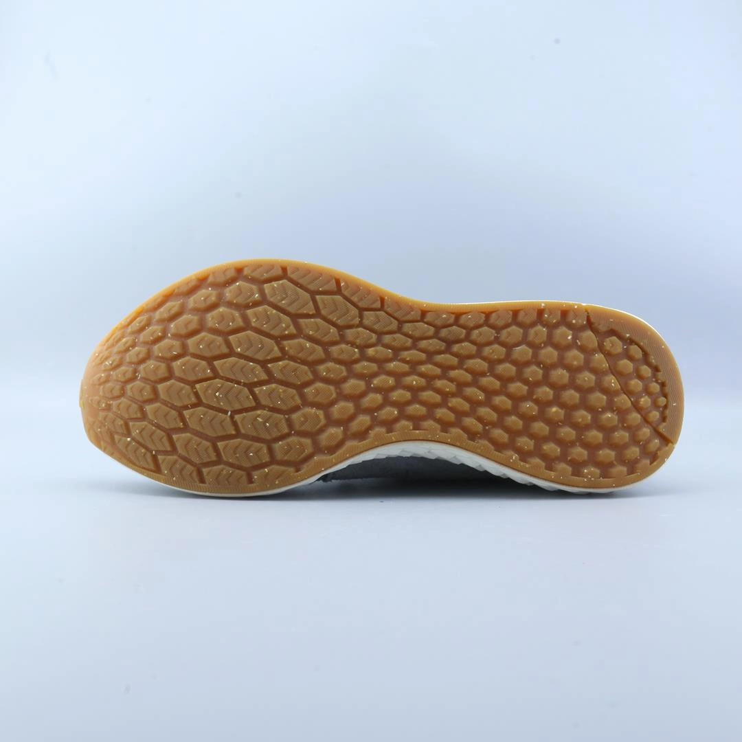 NEW BALANCE FRESH FOAM CRUZ V1 stylish New Balance designs
