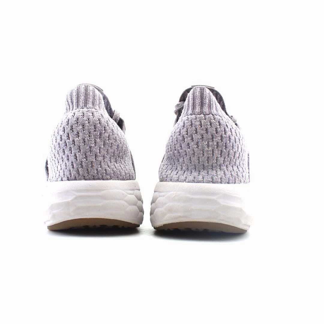 NEW BALANCE FRESH FOAM CRUZ V2 retro New Balance shoe shots