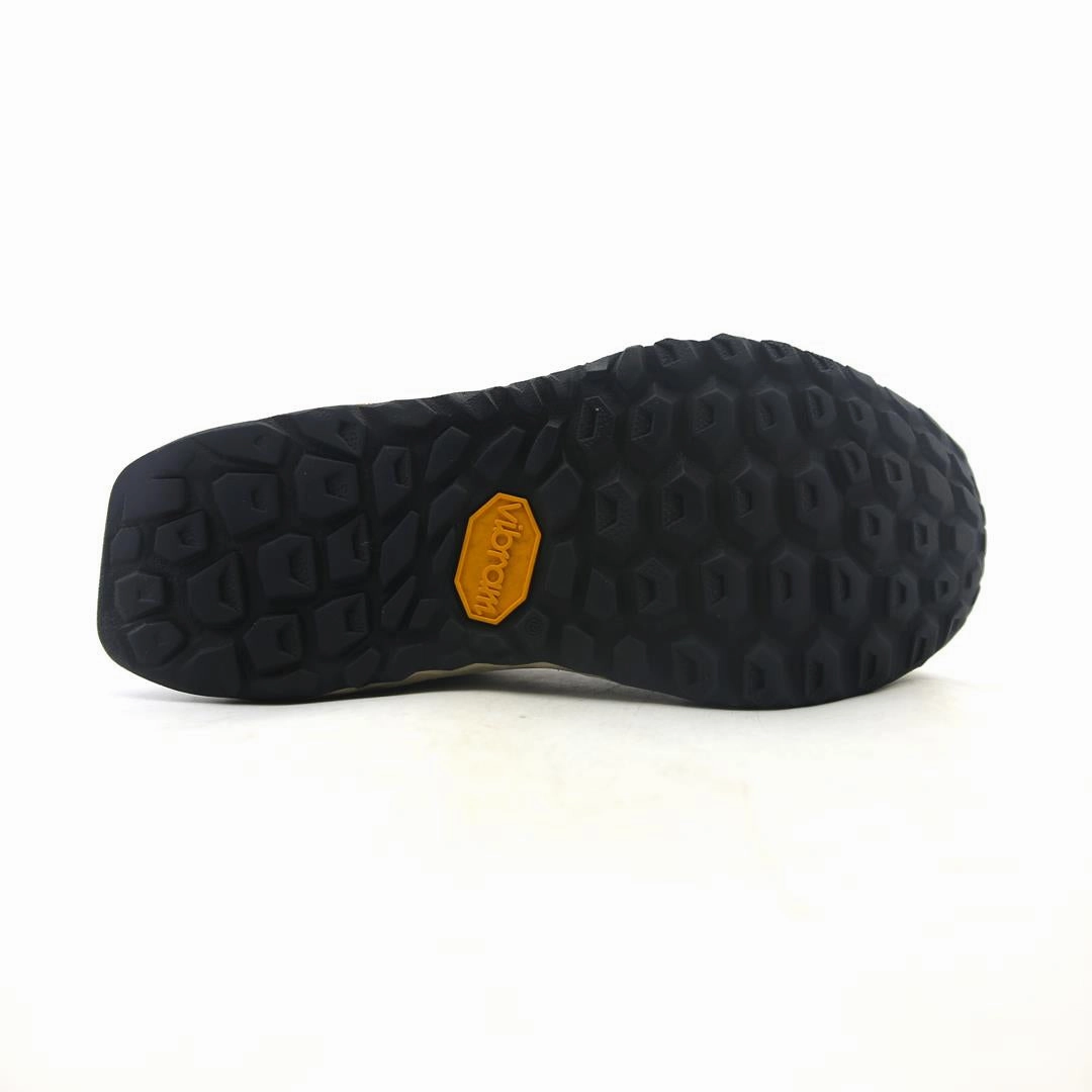 NEW BALANCE FRESH FOAM HIERRO V6 retro New Balance shoe shots
