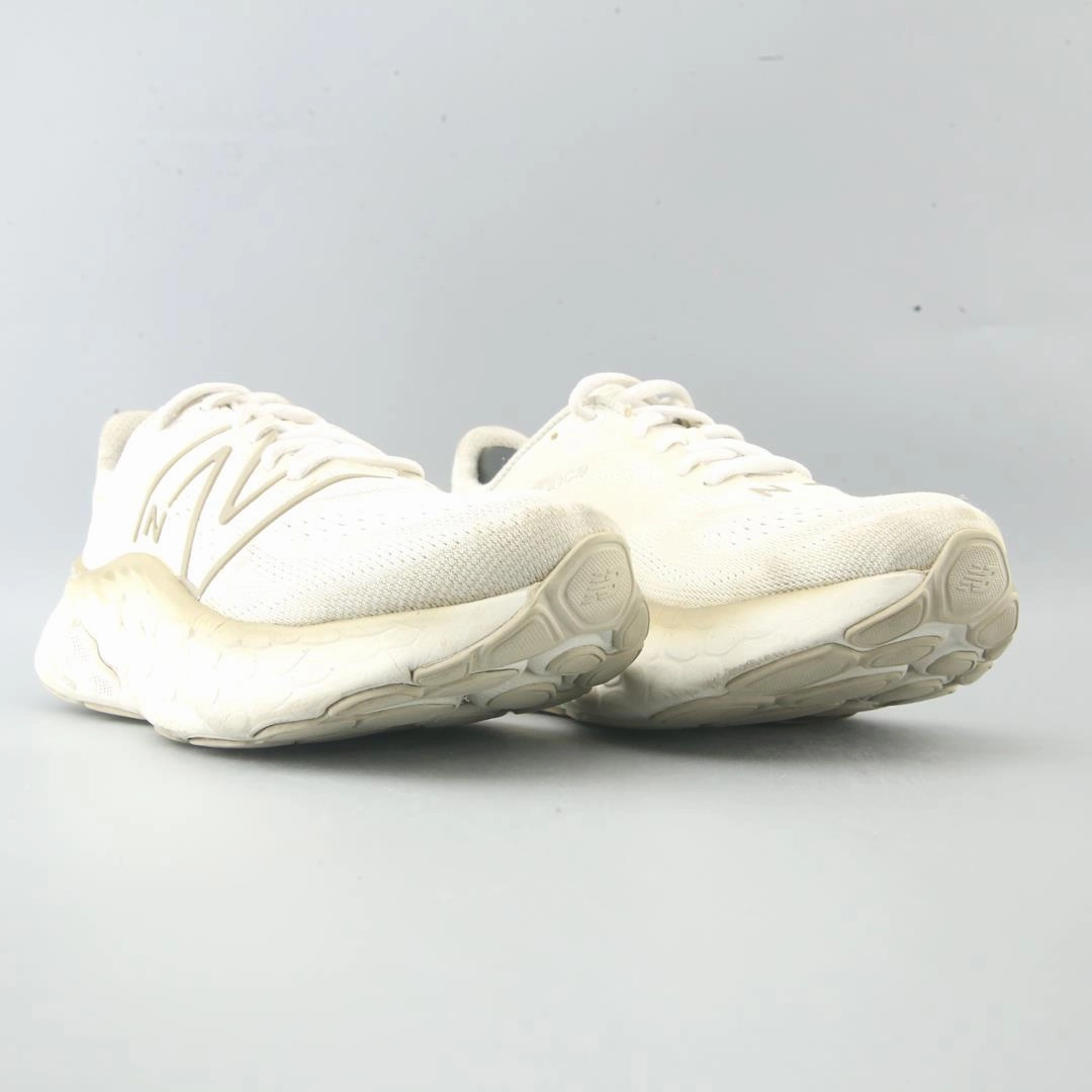 NEW BALANCE FRESH FOAM MORE V4 stylish New Balance designs