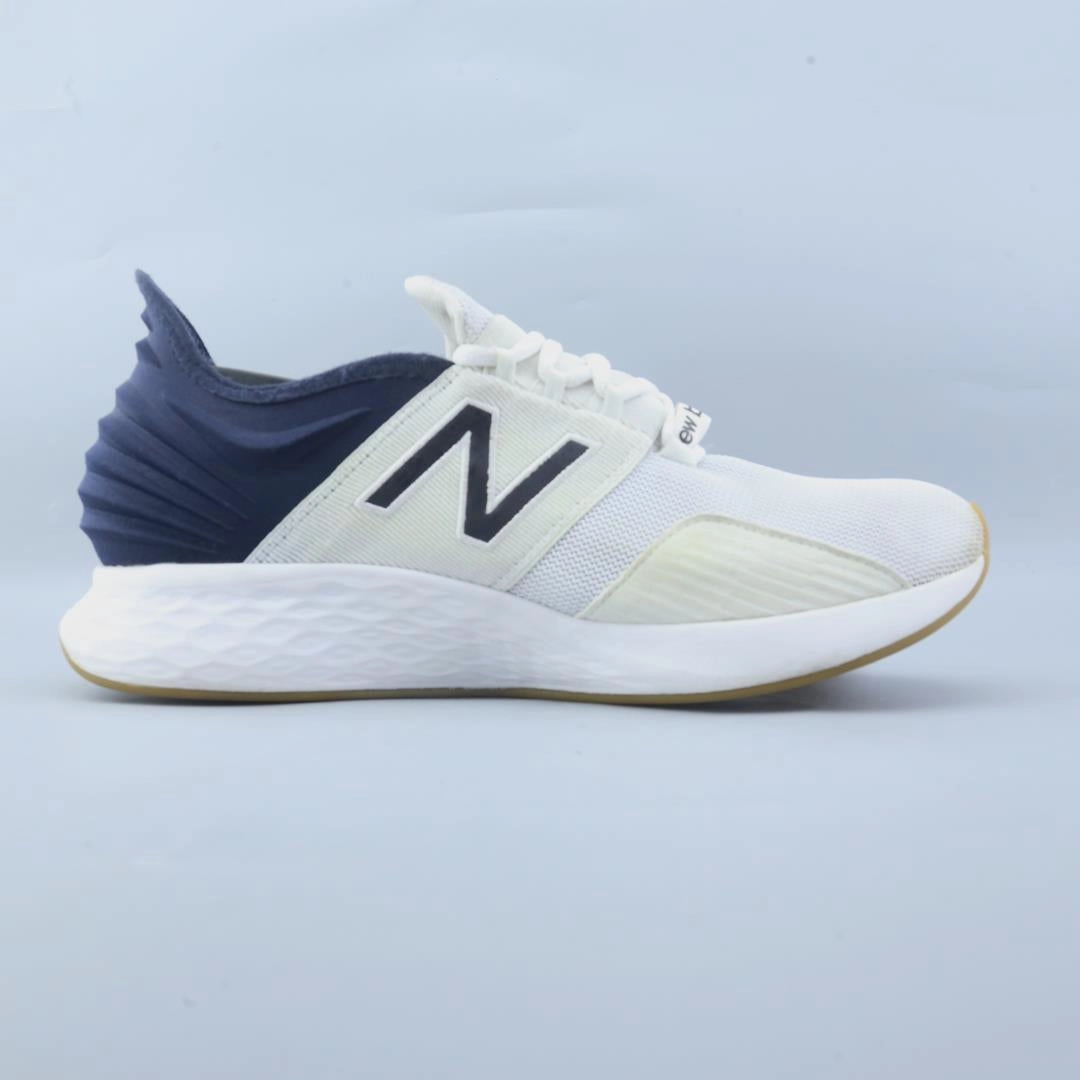NEW BALANCE FRESH FOAM ROAV New Balance trainer visuals