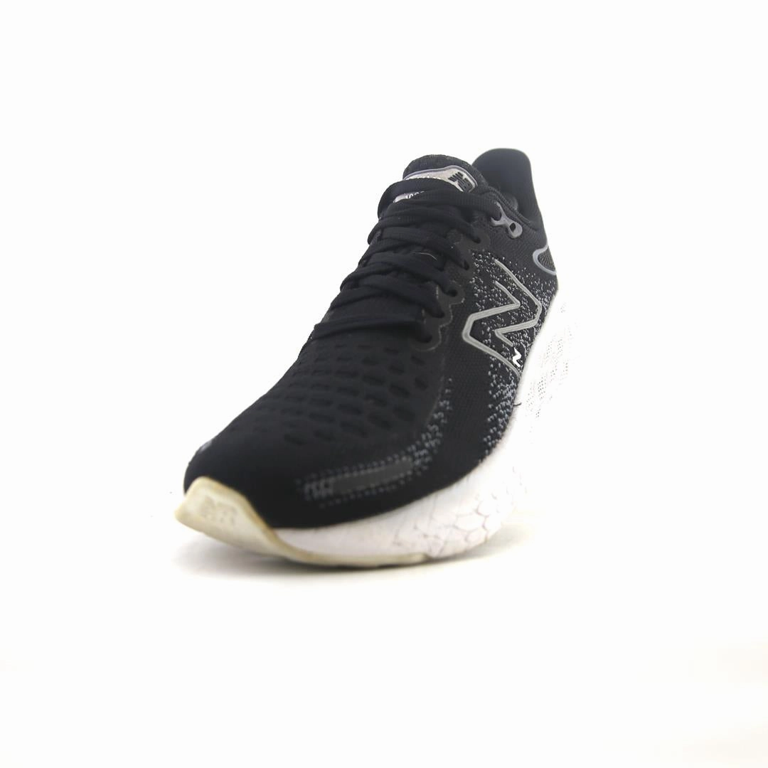 NEW BALANCE FRESH FOAM X 1080 V12 retro New Balance shoe shots