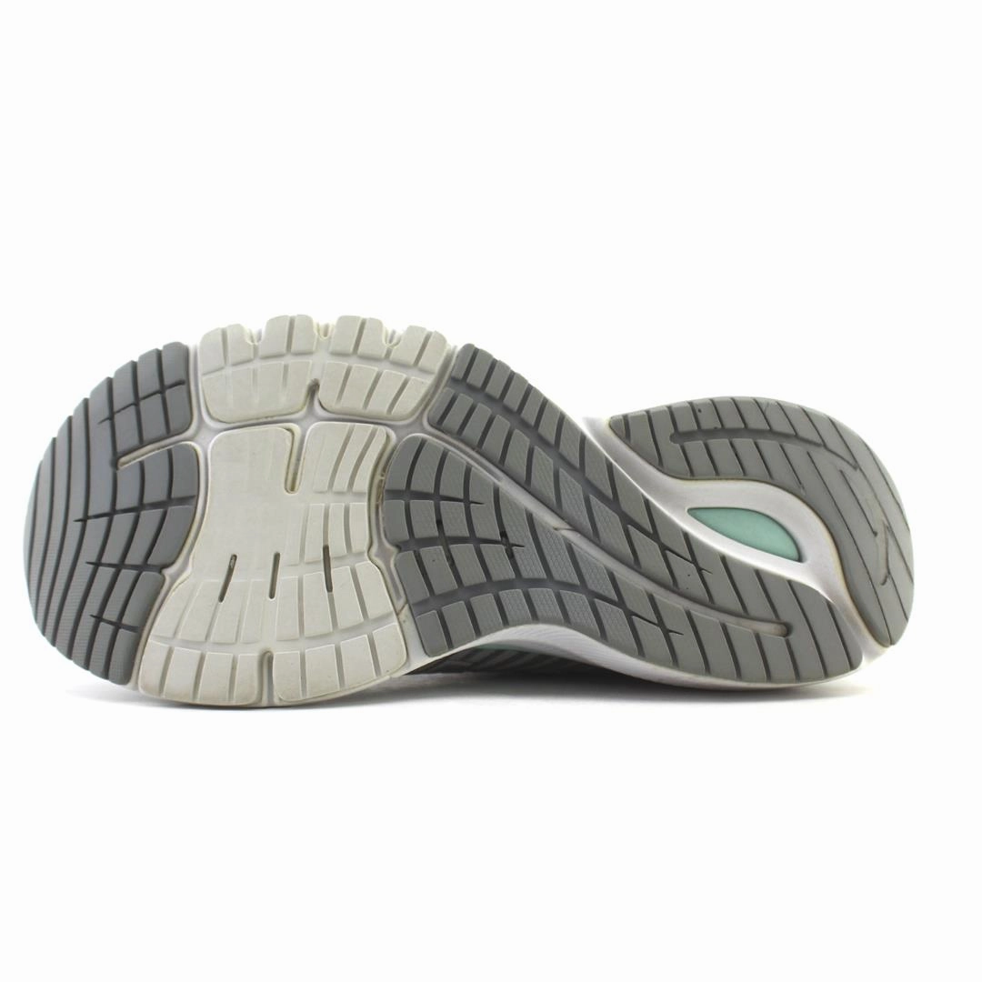 NEW BALANCE FRESH FOAM X 860 V10 retro New Balance shoe shots