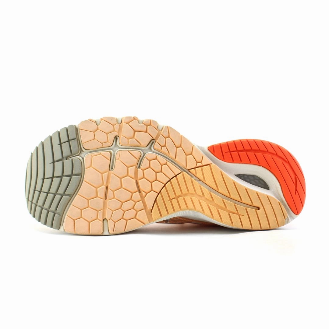 NEW BALANCE FRESH FOAM X 860 V12 retro New Balance shoe shots