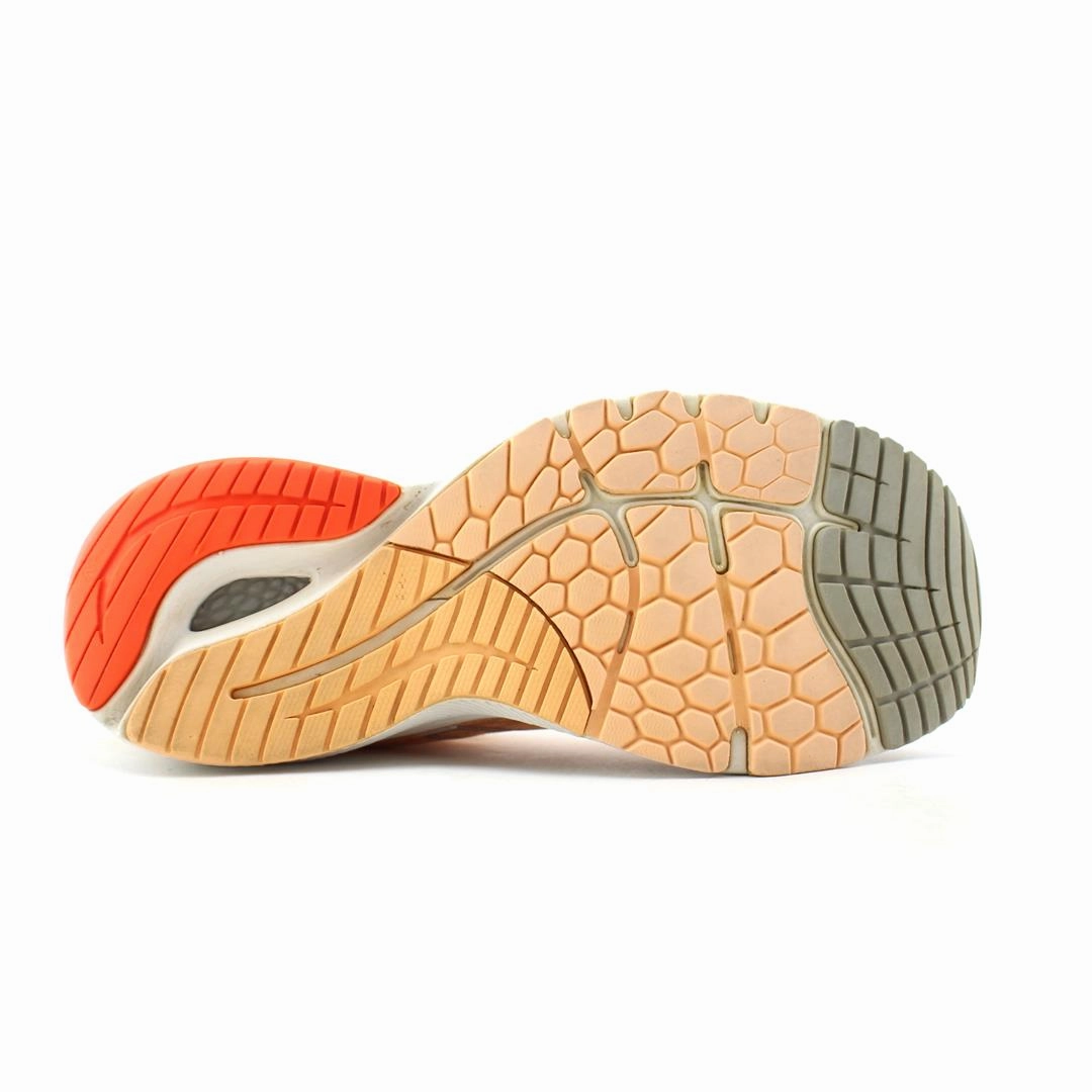 NEW BALANCE FRESH FOAM X 860 V12 retro New Balance shoe shots