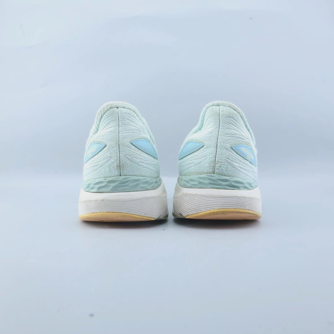 NEW BALANCE FRESH FOAM X 860V12 stylish New Balance designs
