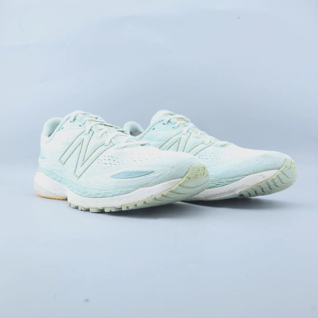 NEW BALANCE FRESH FOAM X 860V12 stylish New Balance designs