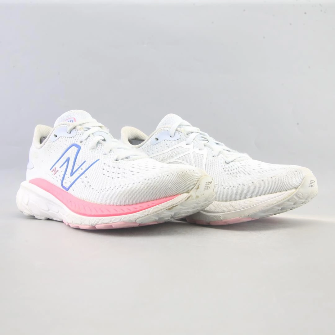 NEW BALANCE FRESH FOAM X 860V13 New Balance trainer visuals