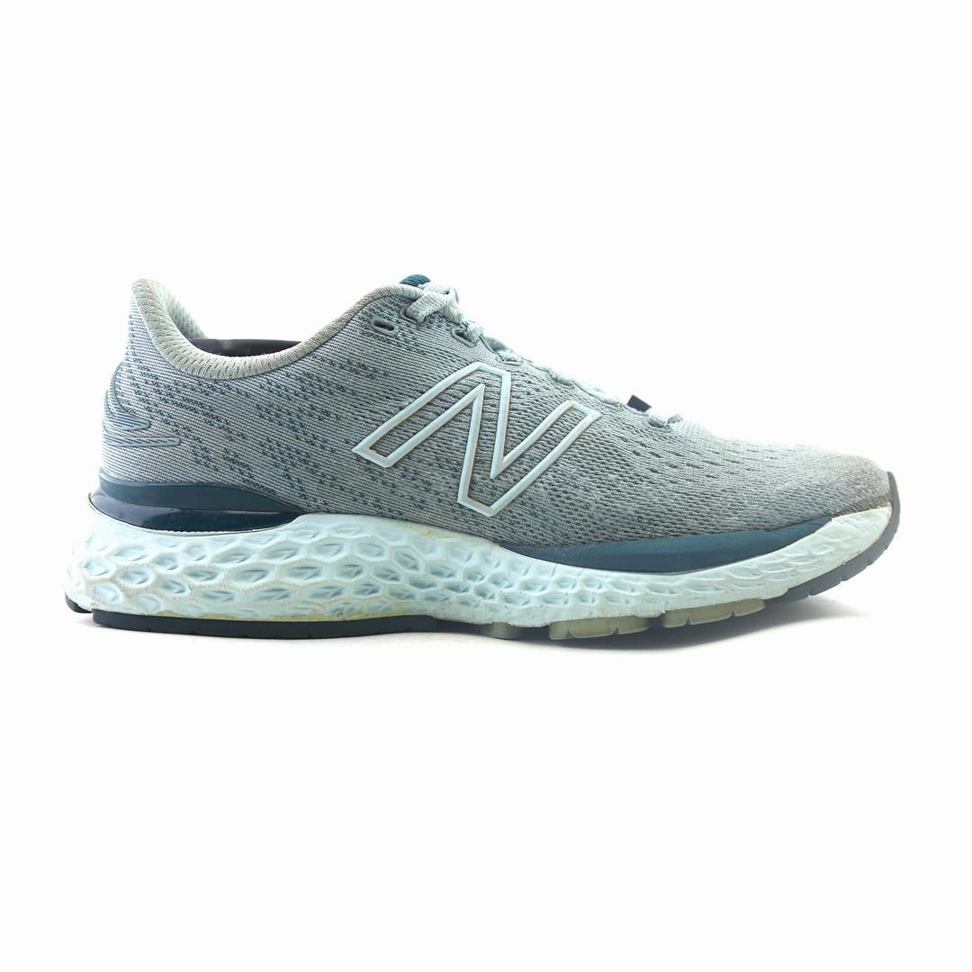 NEW BALANCE FRESH FOAM X 880 V10 retro New Balance shoe shots