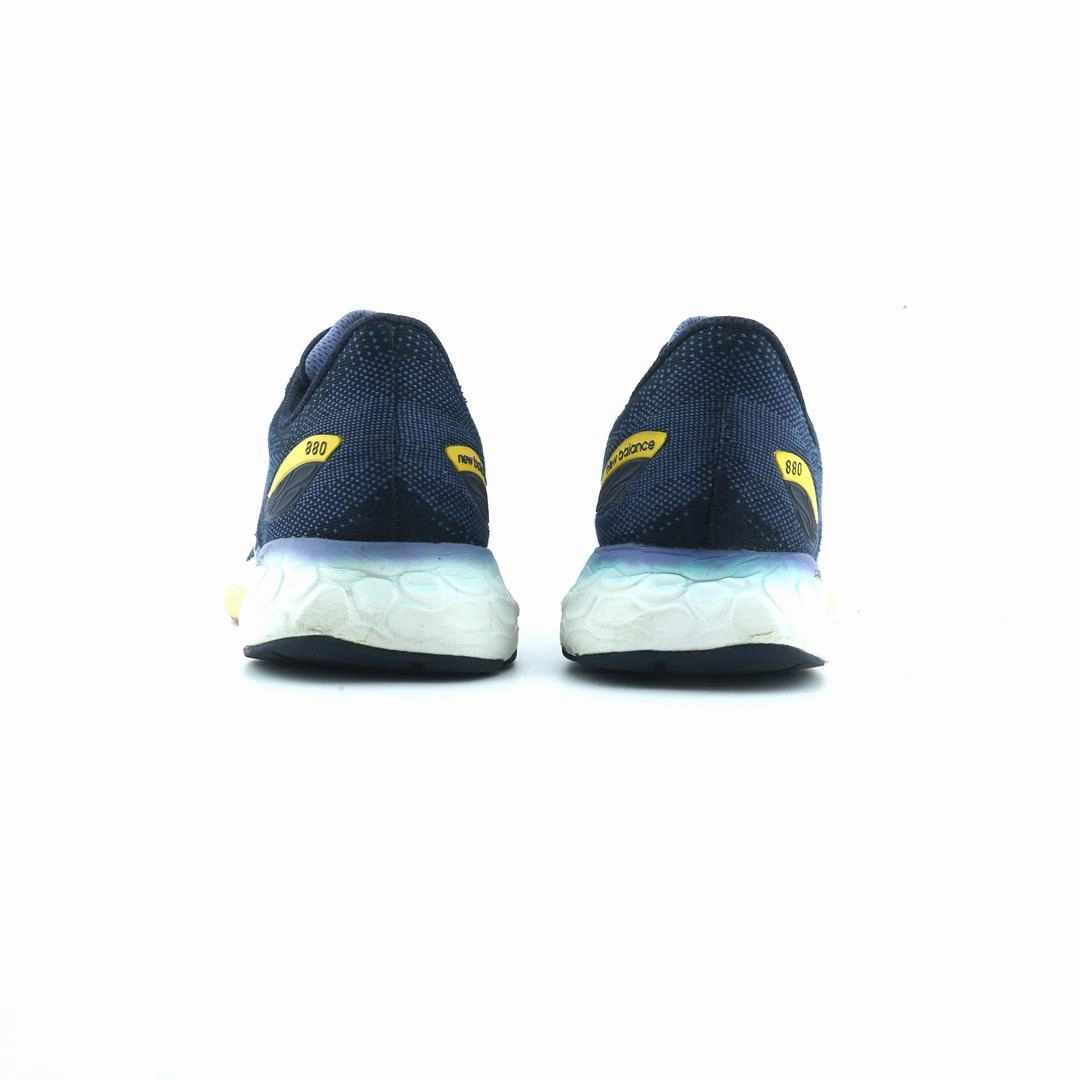 NEW BALANCE FRESH FOAM X 880 V12 stylish New Balance designs