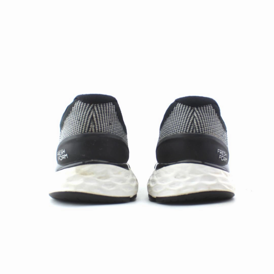 NEW BALANCE FRESH FOAM X 880V10 retro New Balance shoe shots
