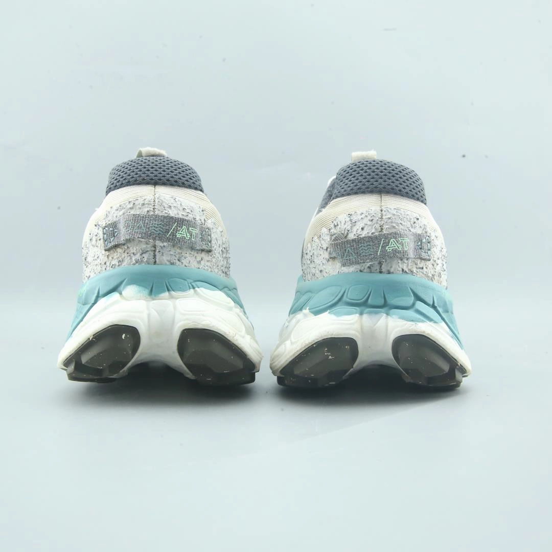 NEW BALANCE FRESH FOAM X MORE TRAIL V3 New Balance trainer visuals