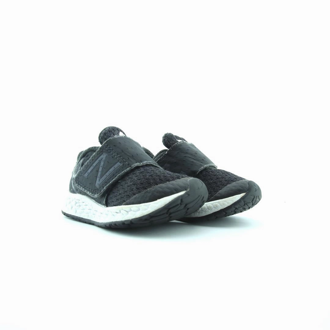 NEW BALANCE FRESH FOAM ZANTE V4 stylish New Balance designs