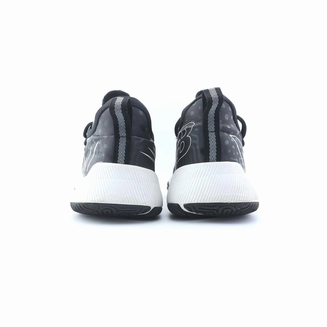 NEW BALANCE FUEL CELL 100 New Balance trainer visuals
