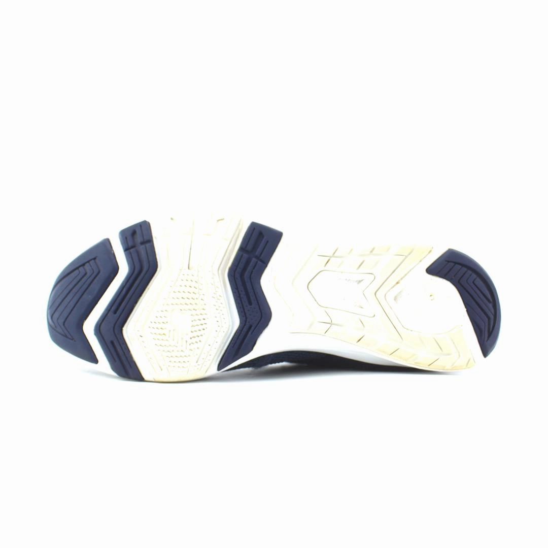NEW BALANCE FUEL CORE NERGIZE retro New Balance shoe shots