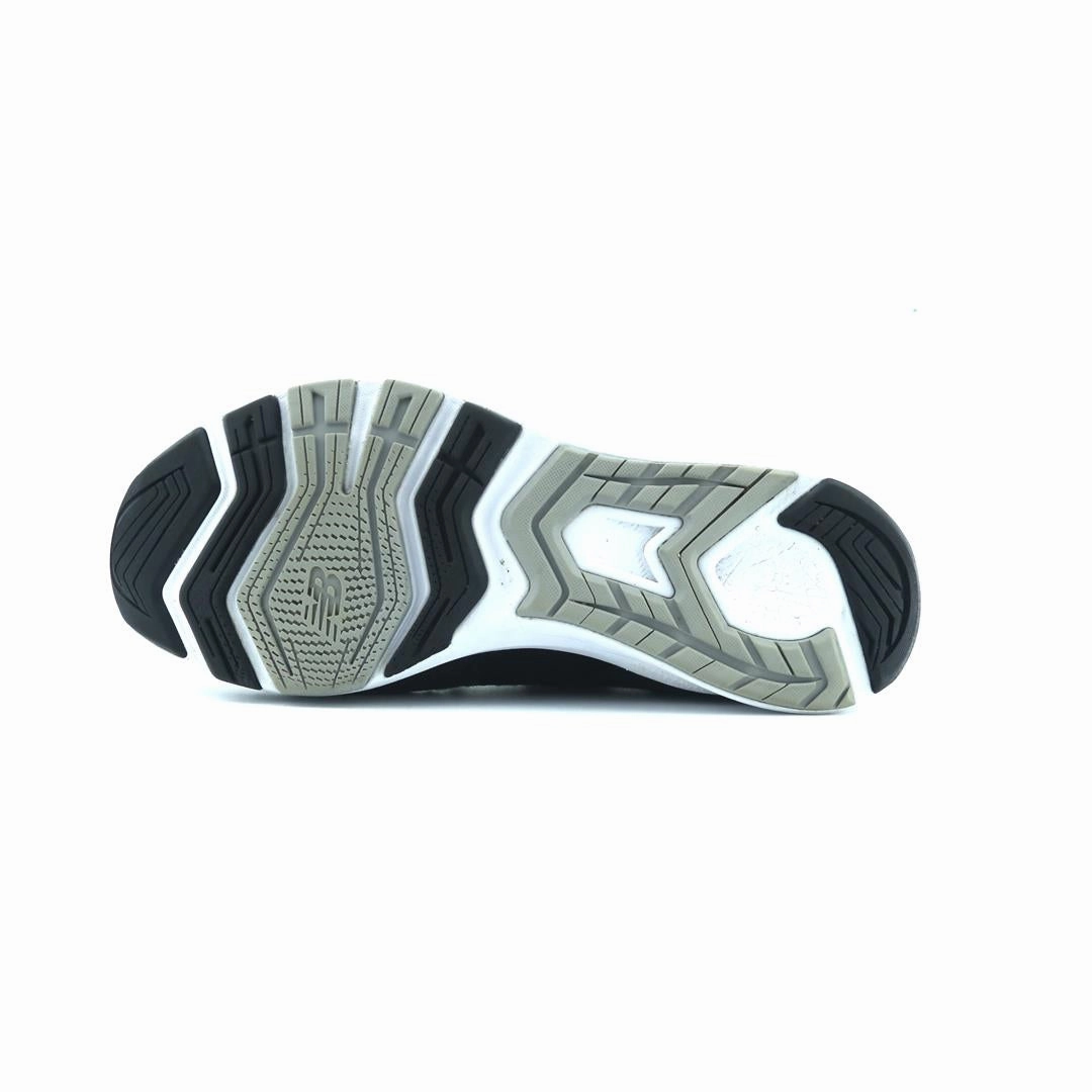NEW BALANCE FUELCORE NERGIZE stylish New Balance designs