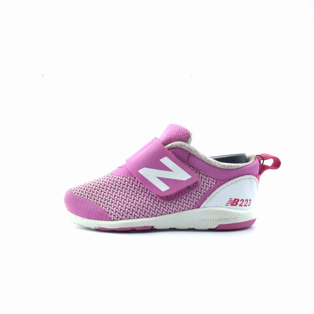 NEW BALANCE LO223 New Balance stylish casual shoe designs