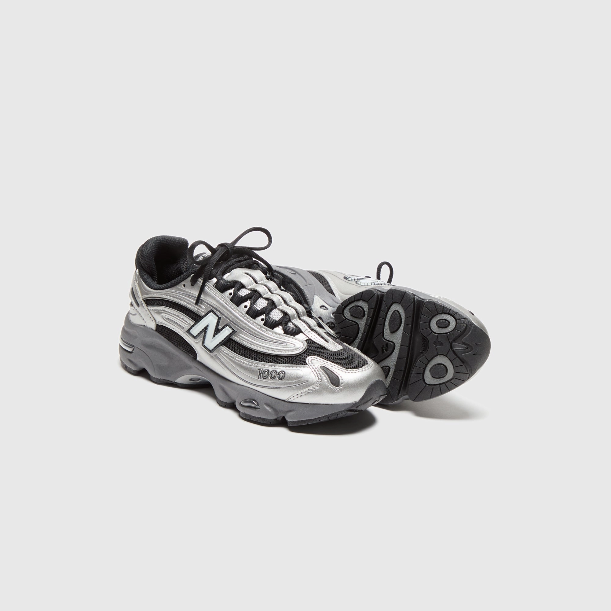 New Balance M1000 - Silver Metallic Nike Air Force 1 edition