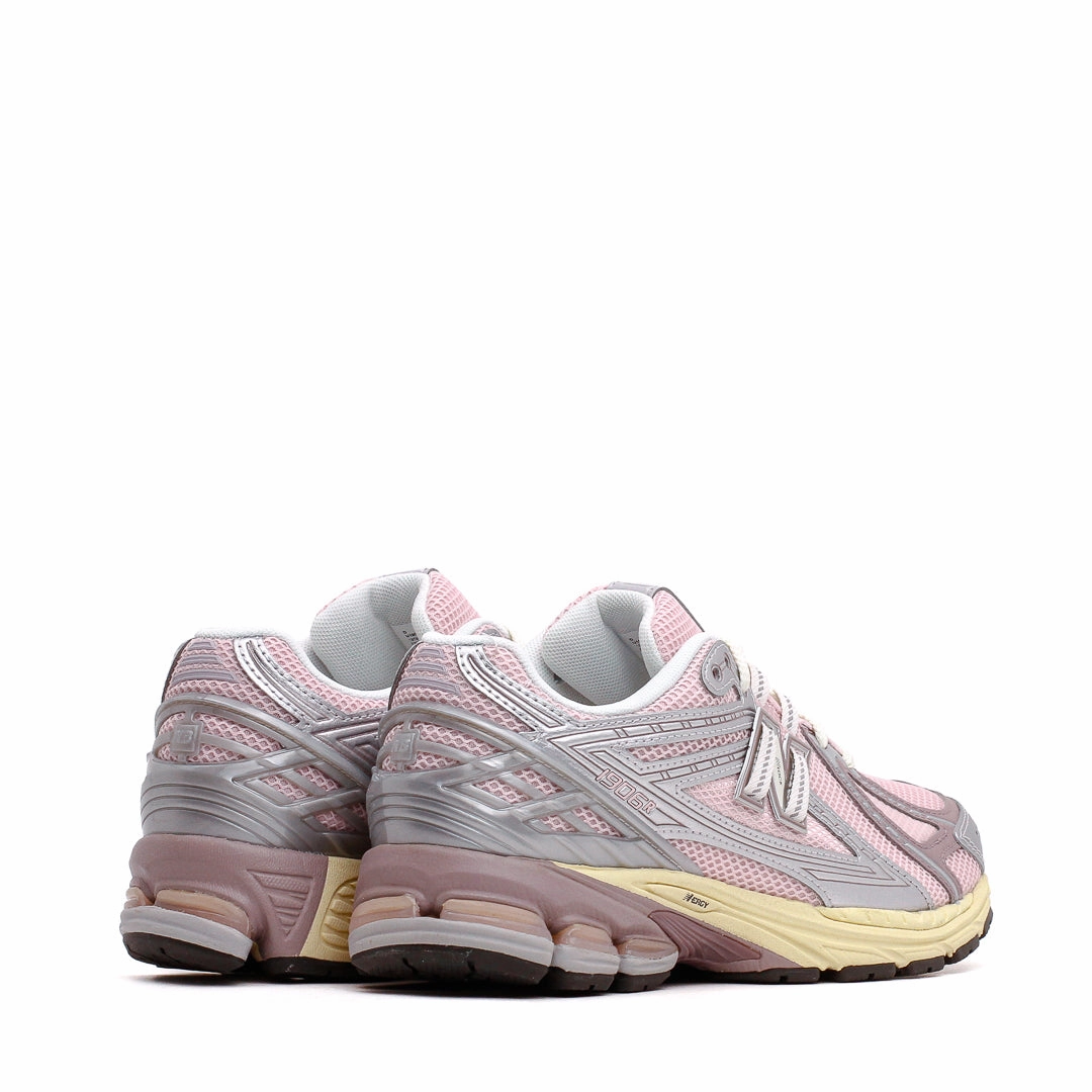 New Balance Men 1906R Rose Sugar U1906RNF classic New Balance pictures