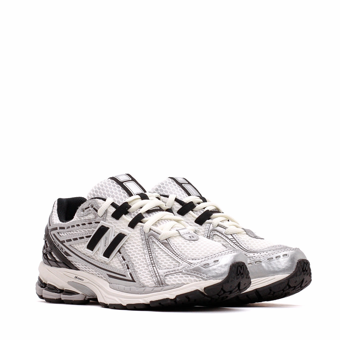 New Balance Men 1906R Silver Metallic Core M1906RER classic New Balance pictures