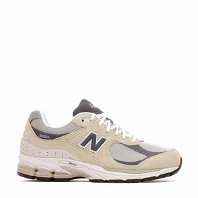 New Balance Men 2002R Sandstone M2002RFA New Balance classic shoe silhouettes