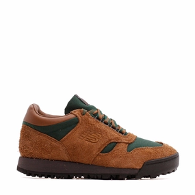 New Balance Men Rainier Low Brown UALGSBG New Balance classic shoe silhouettes