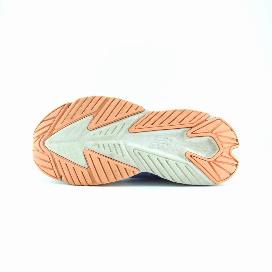 NEW BALANCE RAVE RUN V2 BUNGEE LACE New Balance trainer visuals