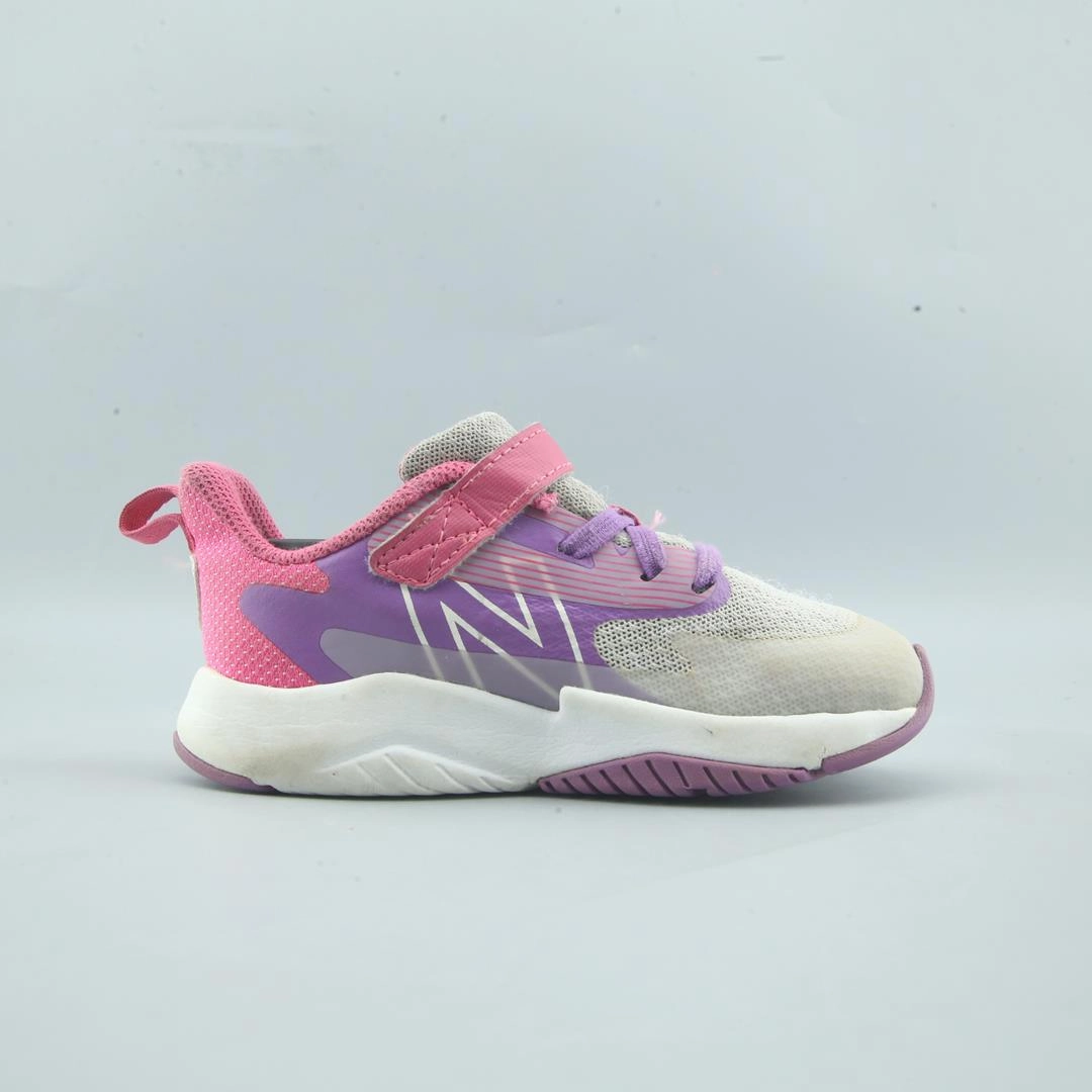 NEW BALANCE RAVE RUN V2 New Balance trainer visuals