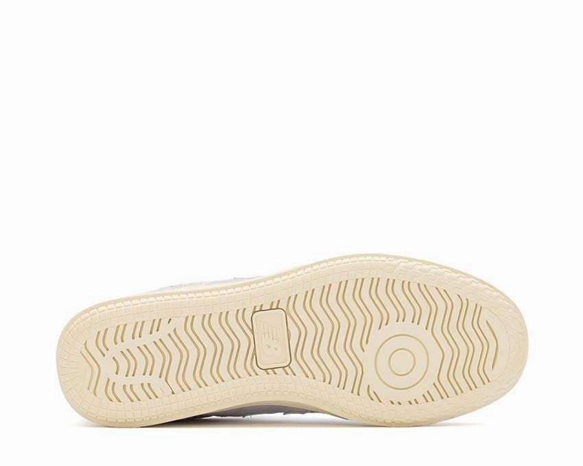 New Balance T500 "Pearl Grey" New Balance athletic sneakers