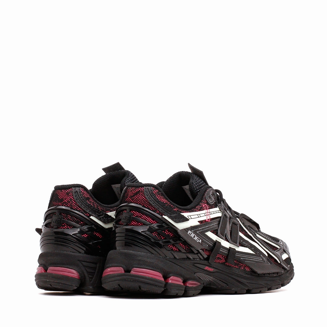 New Balance Unisex 1906A Black Dragon Berry U1906AD classic New Balance pictures
