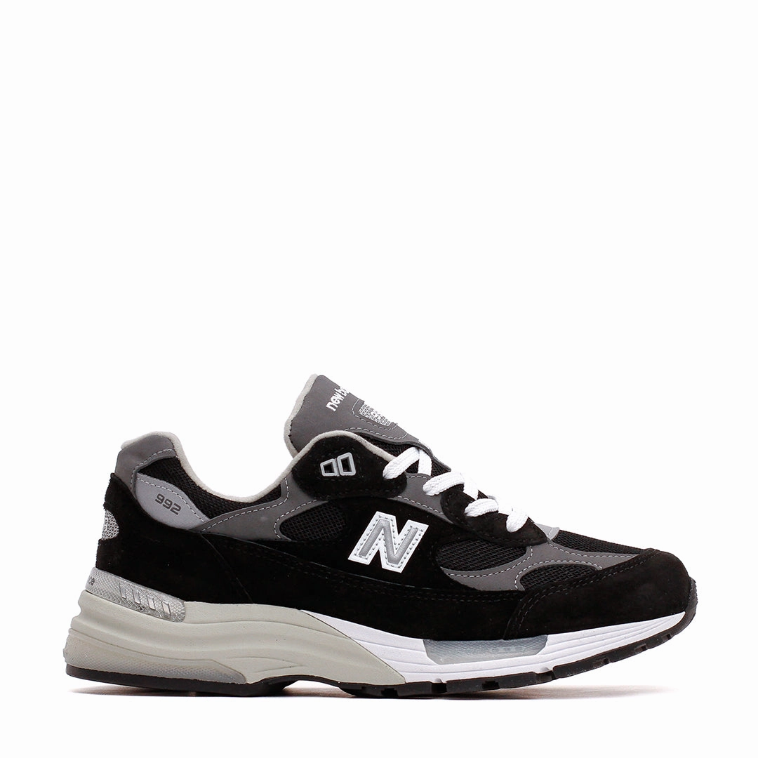 New Balance Unisex Made in USA 992 Black U992BK New Balance classic shoe silhouettes