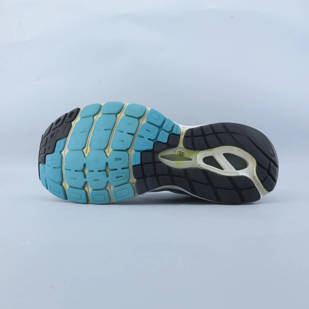 NEW BALANCE VAYGO V3 stylish New Balance designs