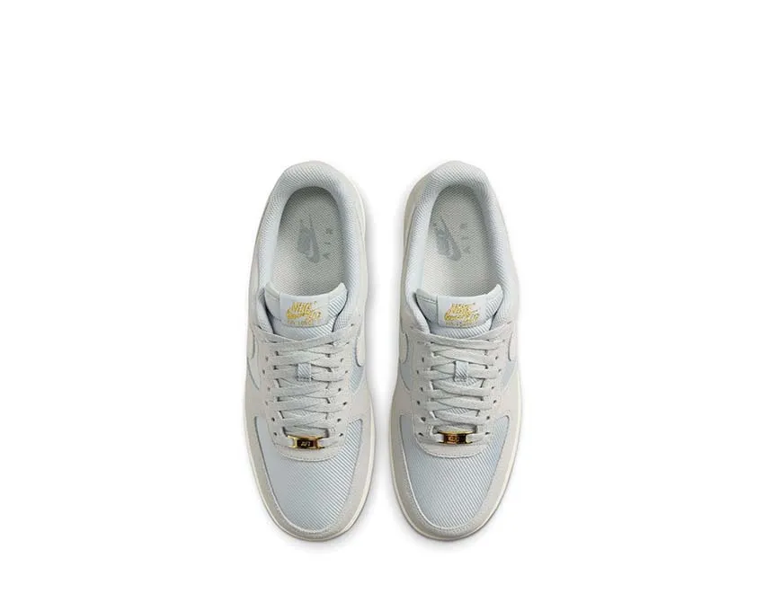 Nike Air Force 1 '07 LV8 "Smoke Grey" Nike all-day comfort shoes