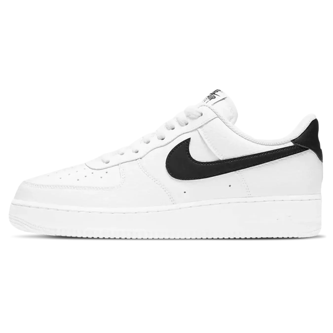 Nike Air Force 1 '07 'White Black' Nike Air Force 1 timeless sneakers for any outfit