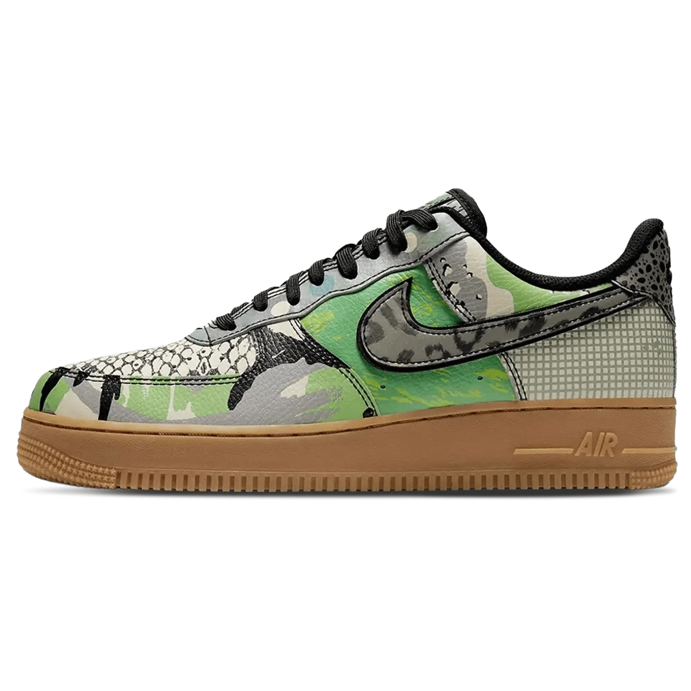Nike Air Force 1 Low QS 'Chicago' Nike Air Force 1 timeless sneakers for any outfit