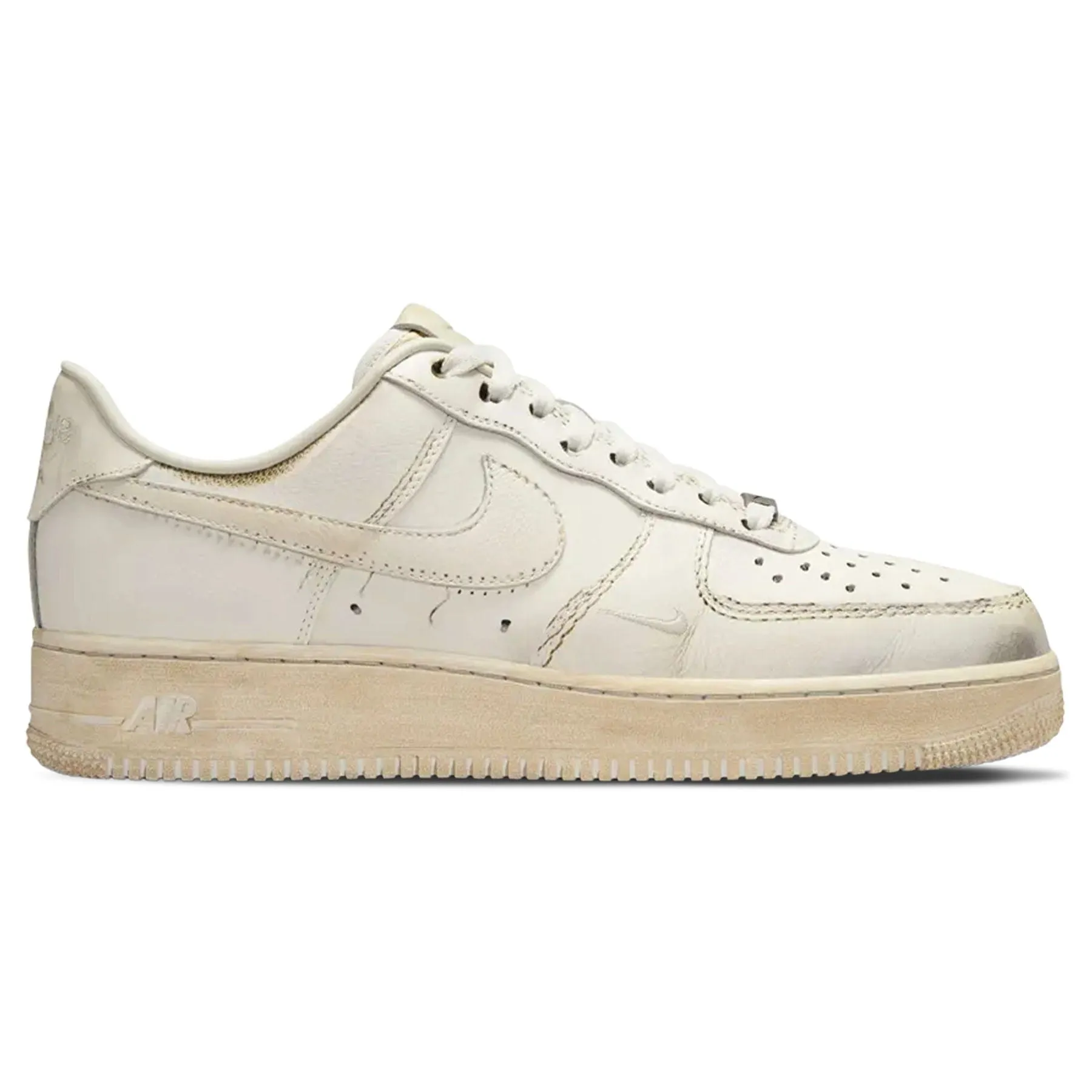 Nike Air Force 1 Low 'Smoke and Mirrors Pack - Dirty Triple White' Nike Air Force 1 low-top sneakers