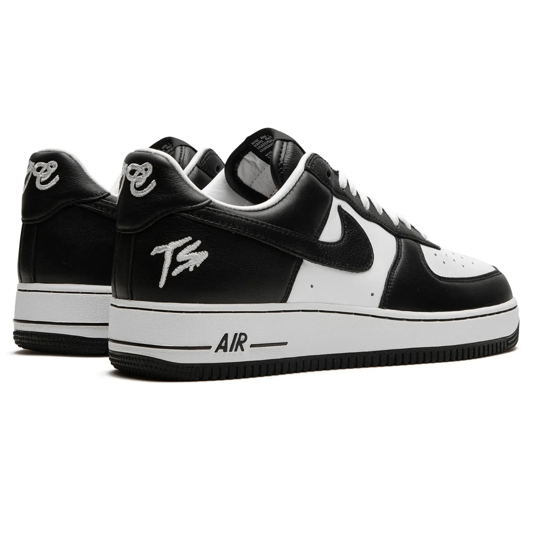 Nike Air Force 1 Low x Terror Squad 'Black White' Nike Air Force 1 low-top sneakers