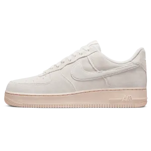 Nike Air Force 1 Winter Premium 'Summit White' Nike Air Force 1 timeless sneakers for any outfit
