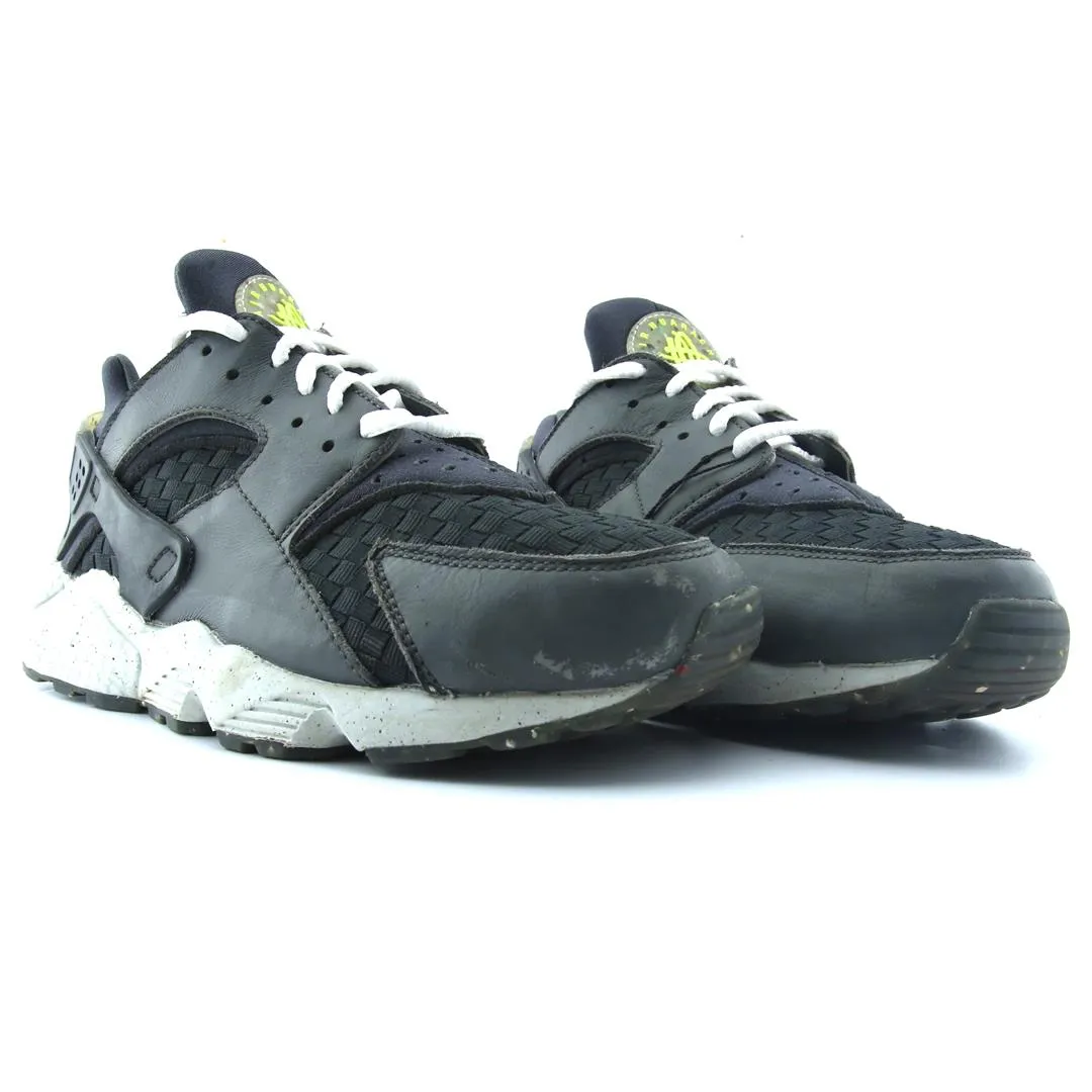 NIKE AIR HUARACHE CRATER PREMIUM Nike lifestyle footwear visuals