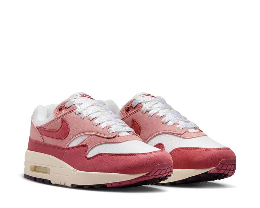 Nike Air Max 1 '87 Nike Air Max 97
