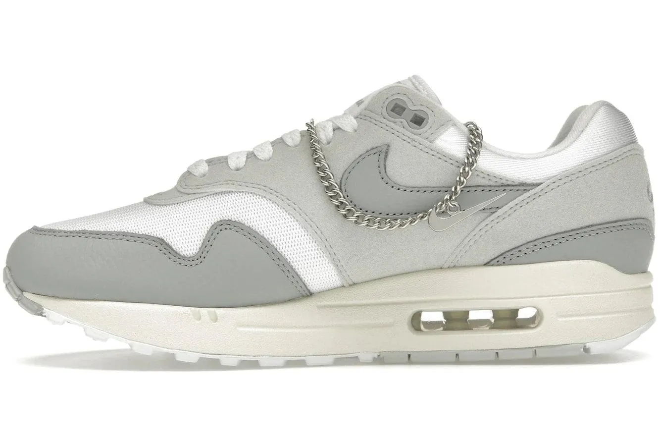 Nike Air Max 1 '87 Pure Platinum Nike Air Max casual shoes