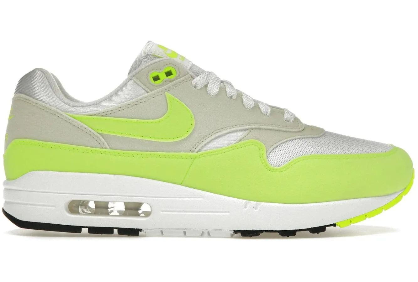 Nike Air Max 1 '87 Volt Suede Nike Air Max casual shoes with visible air tech