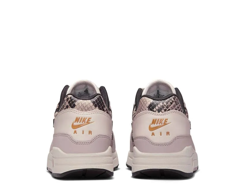Nike Air Max 1 '87 W "Malt" Nike Air Max 97