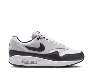 Nike Air Max 1 Ess nike air max 1 retro running sneakers