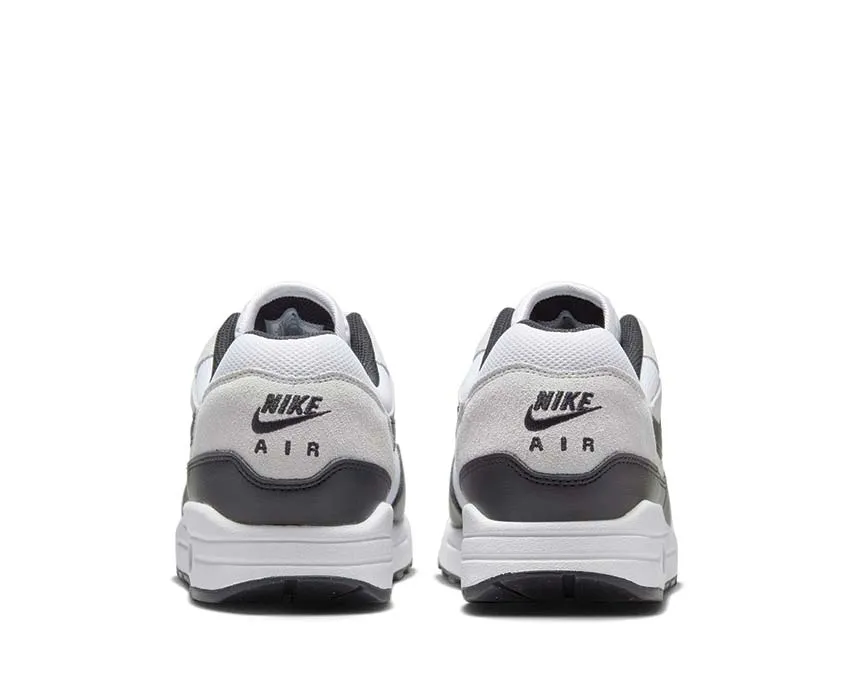 Nike Air Max 1 Ess Nike Air Max 97