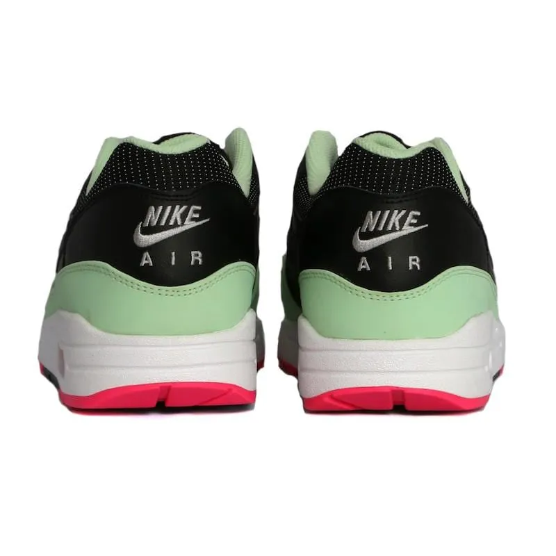 Nike Air Max 1 FB Yeezy Nike Air Max cushioned sneakers