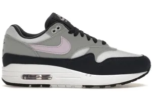 Nike Air Max 1 Obsidian Lilac Bloom Nike Air Max casual shoes with visible air tech